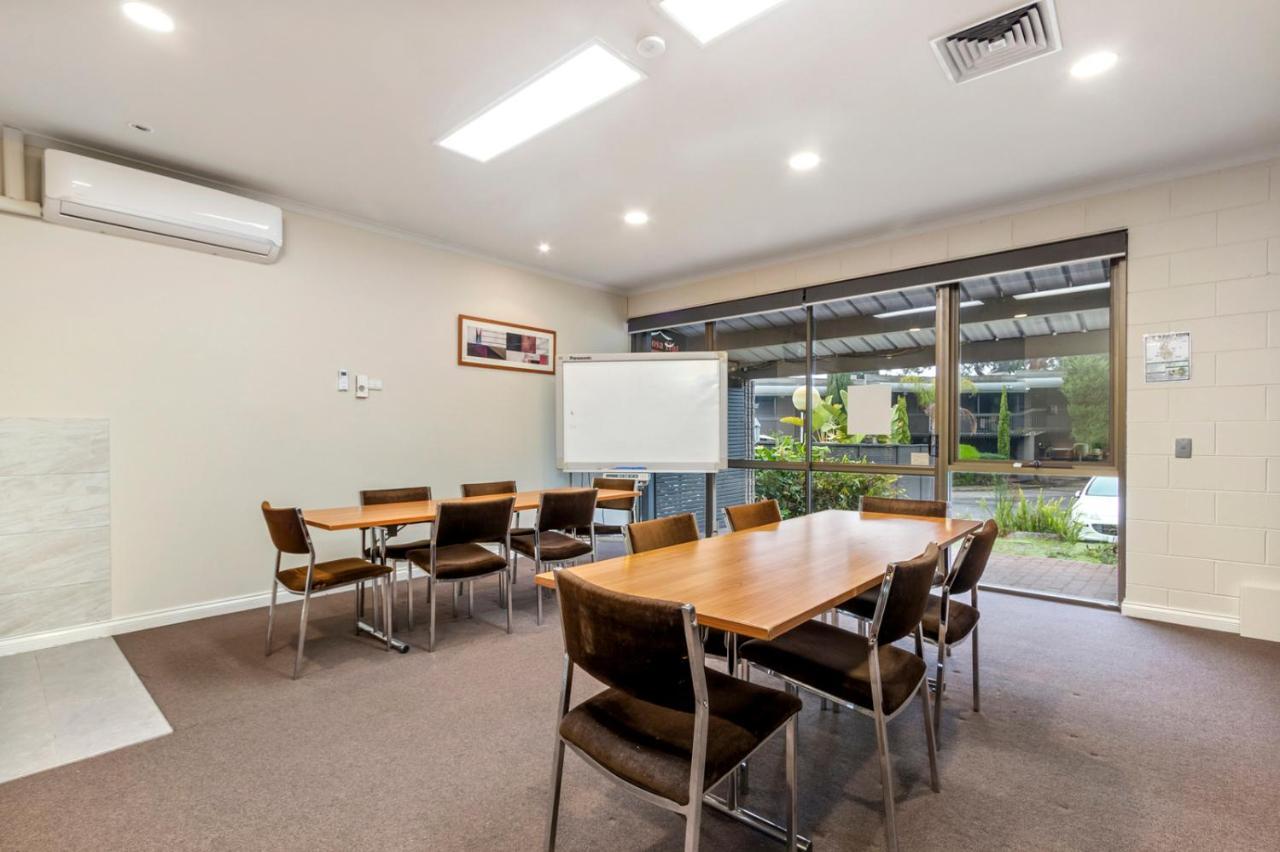 Knox International Hotel And Apartments Wantirna Eksteriør billede