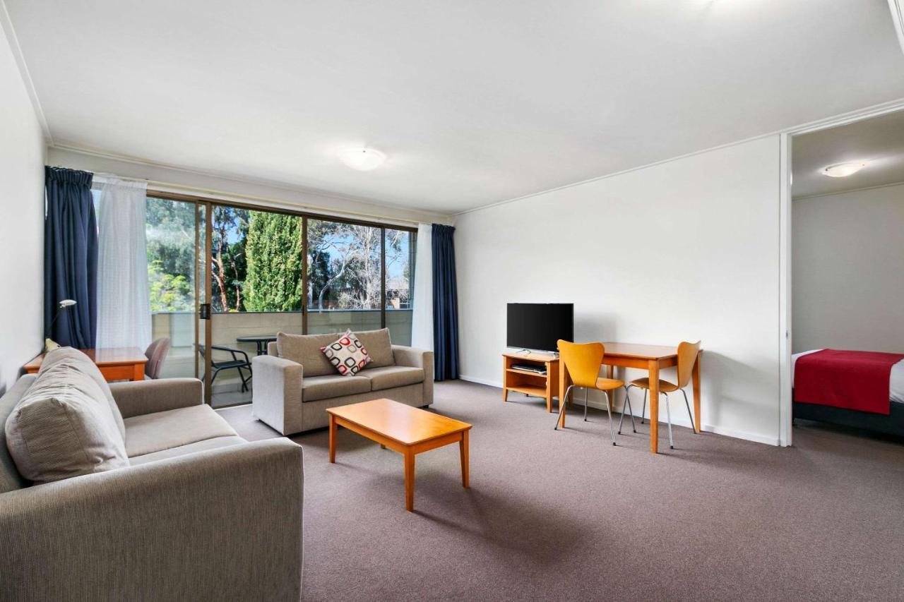 Knox International Hotel And Apartments Wantirna Eksteriør billede
